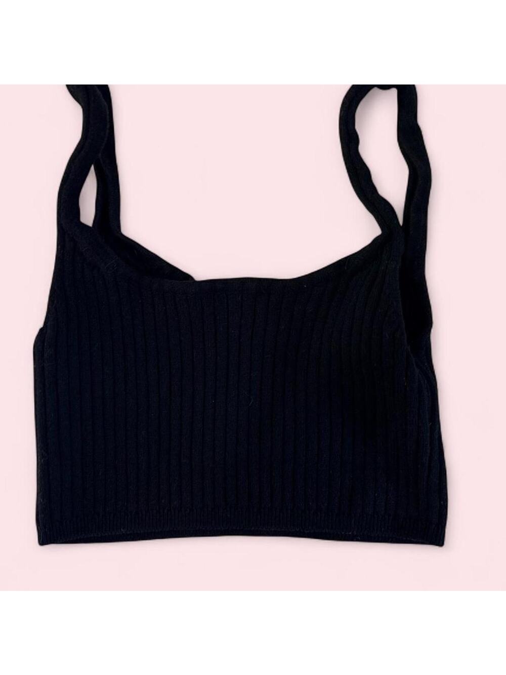 Aritzia Wilfred black ribbed knit cami tank Grunge minimalist indie basics